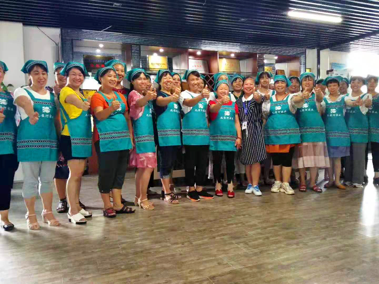 ��ķ��ɩ�ؠt����ɳ��B(t��i)����ȸ����ĩ��Ӗ(x��n)���c(di��n)æ��