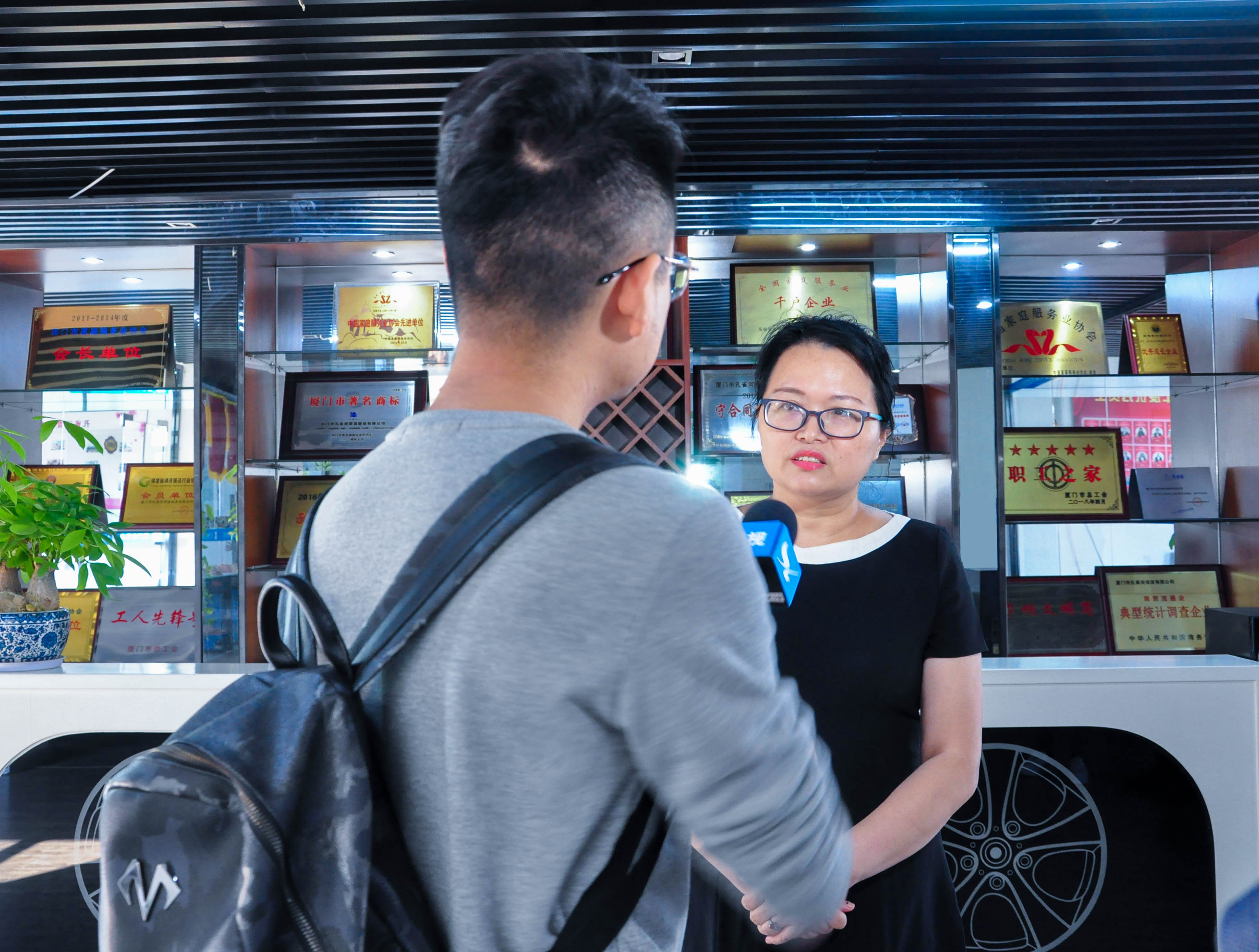 『孔雀河』董事長接受廈視特區(qū)新聞廣場專訪