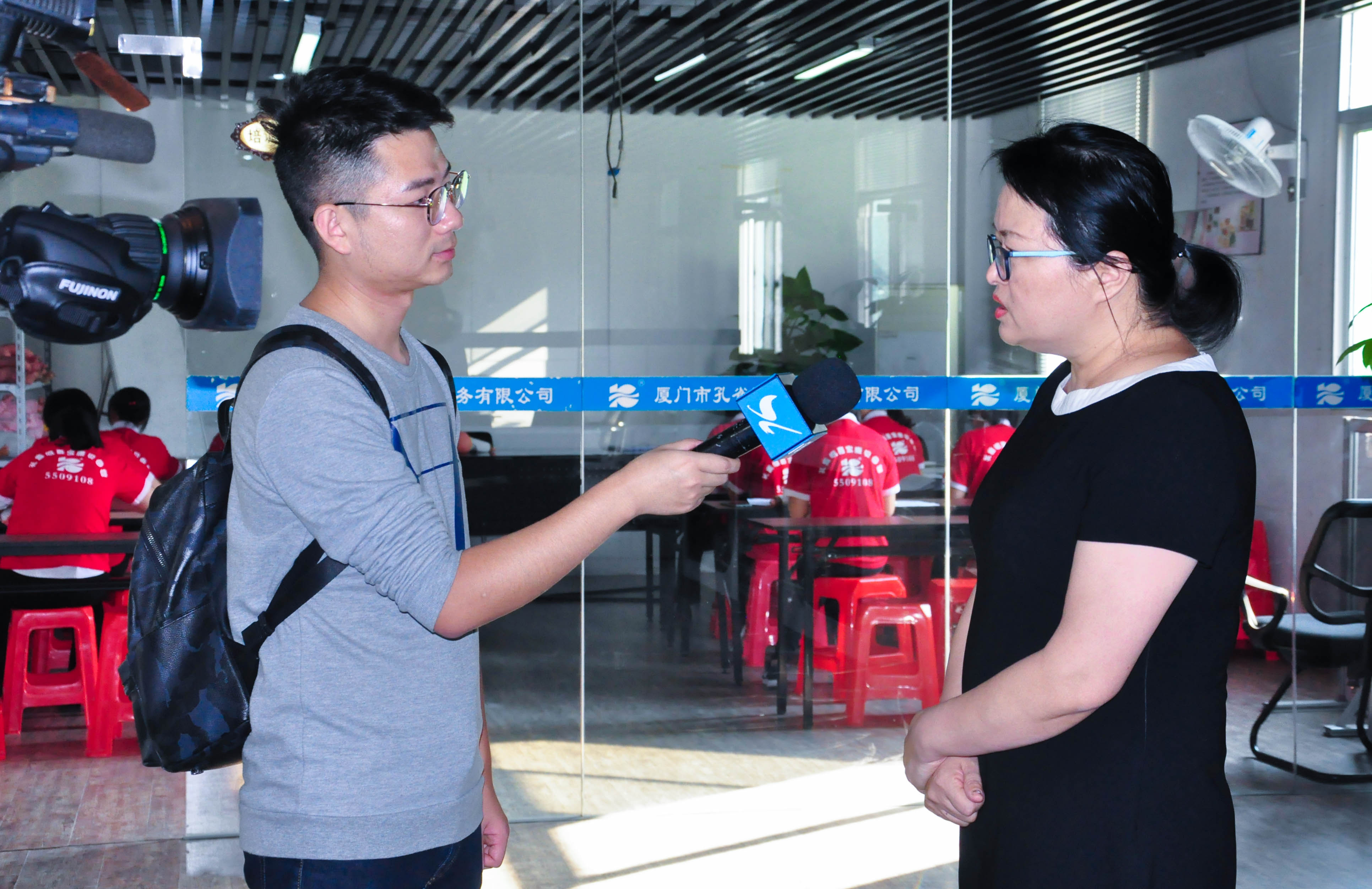 『孔雀河』董事長接受廈視特區(qū)新聞廣場專訪